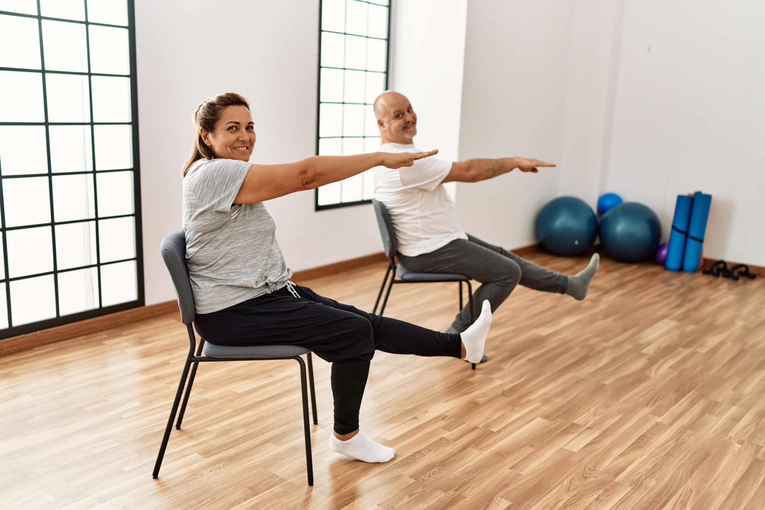 exercícios em cadeiras para o coração